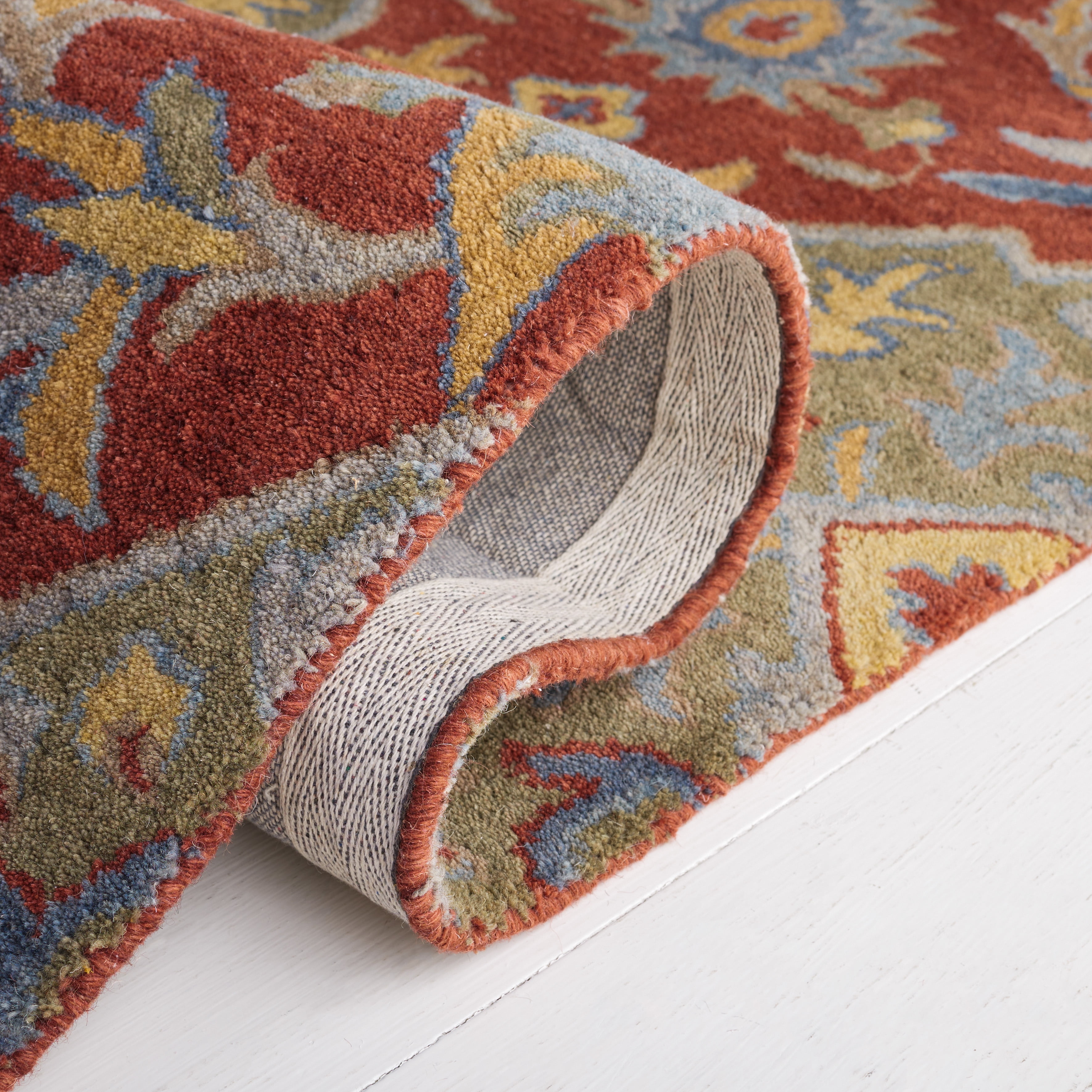 Safavieh Heritage Reanna Oriental Wool Area Rug, Red/Green, 4' x 6'