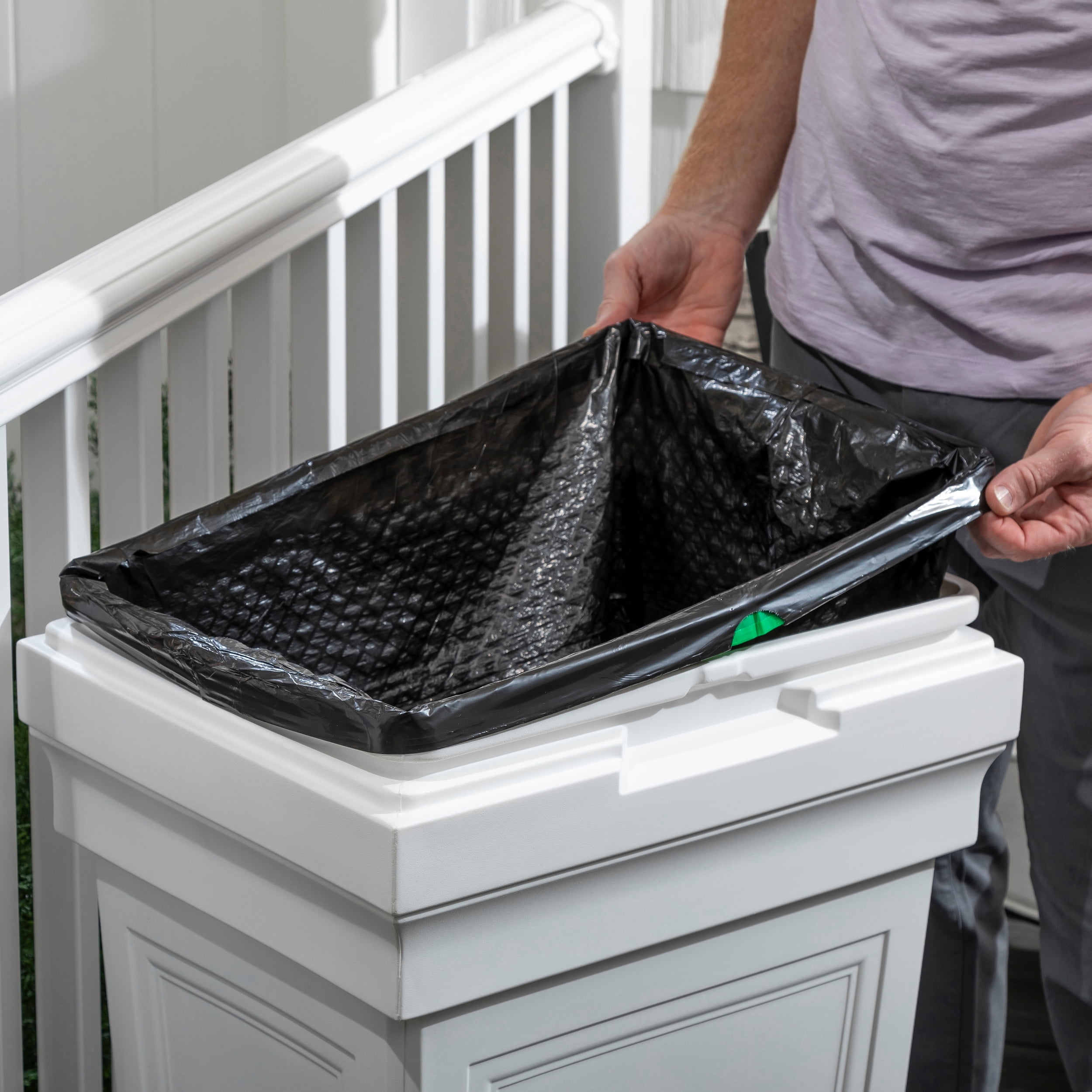 Atherton Garbage Container - Onyx Black from Step2