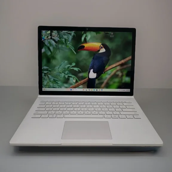 Pre-Owned Microsoft Surface Book 2 13.5" Tablet 256GB SSD 8GB RAM Intel Core i5-7300U HMW-00001