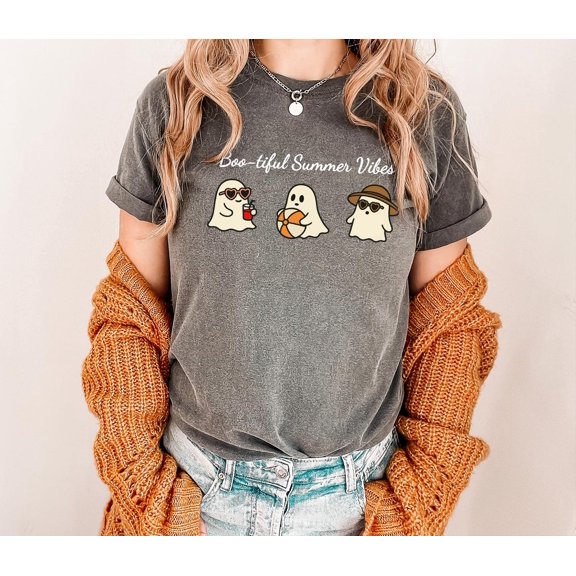 Summerween Ghost Shirt: Kawaii Pastel Tee