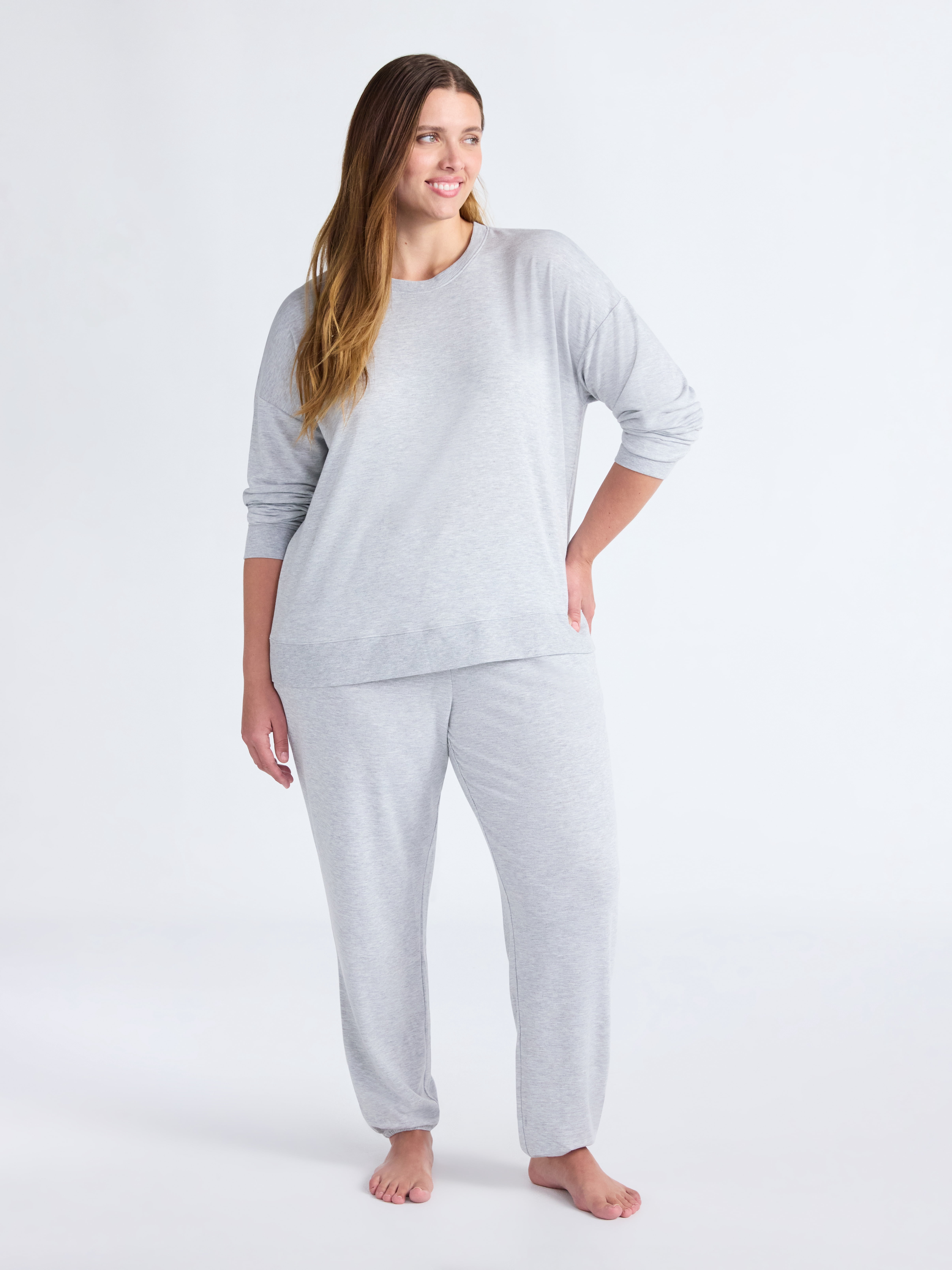 Joyspun Women’s Fleece Long Sleeve Top and Joggers Lounge Set, 2-Piece, Sizes XS-3X