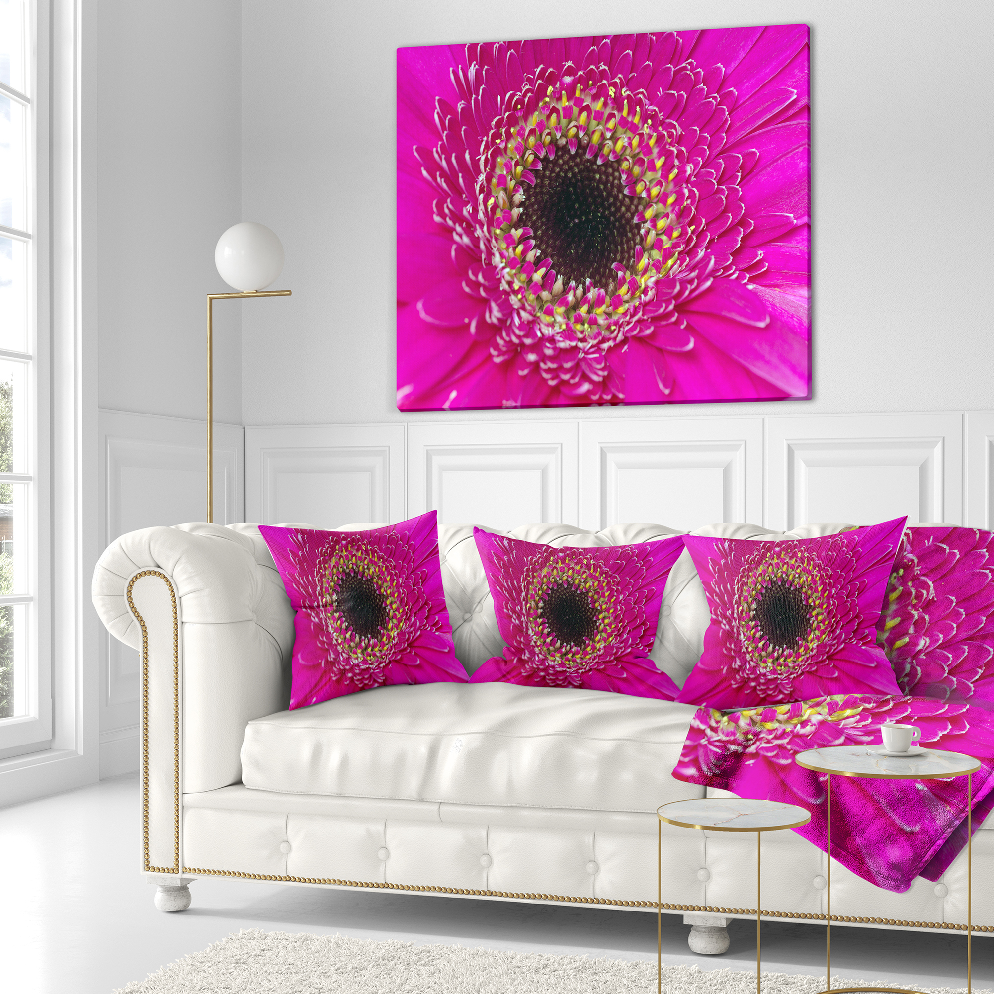 Designart Center of Gerbera Flower Close up - Flowers Throw Pillowwork - 16x16