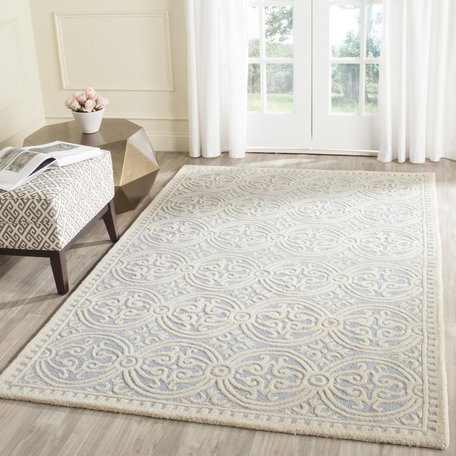SAFAVIEH Cambridge Leslie Geometric Area Rug