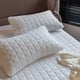 thumbnail image 4 of Protectores de almohadas Protectores de almohadas Protectores de almohadas de tamaño estándar Fundas de almohada transpirables y amigables con la piel Resistentes al agua y a las manchas, 4 of 6