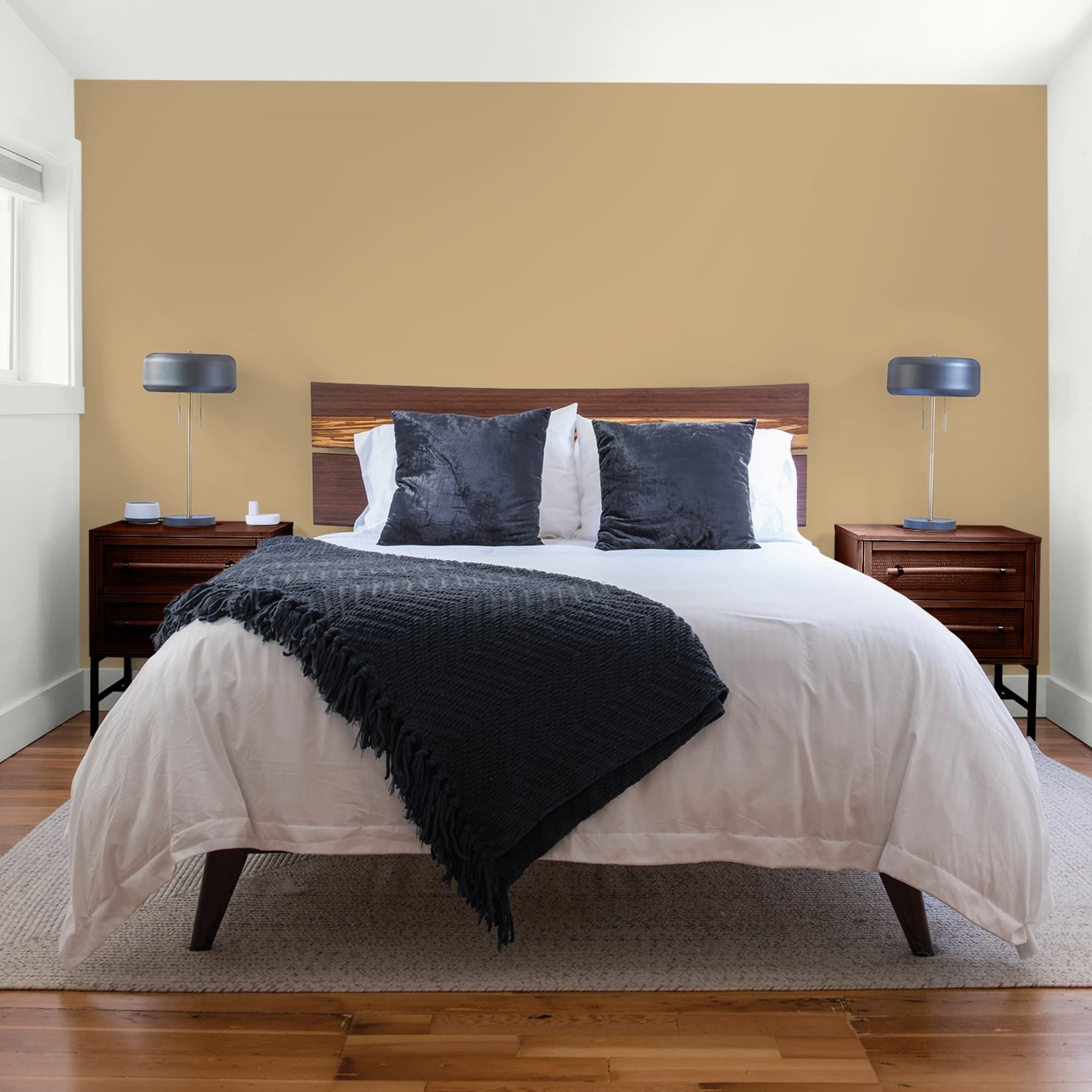 Glidden HEP Earthy Ocher / Beige, Flat Interior Paint with Primer, 1 Gallon