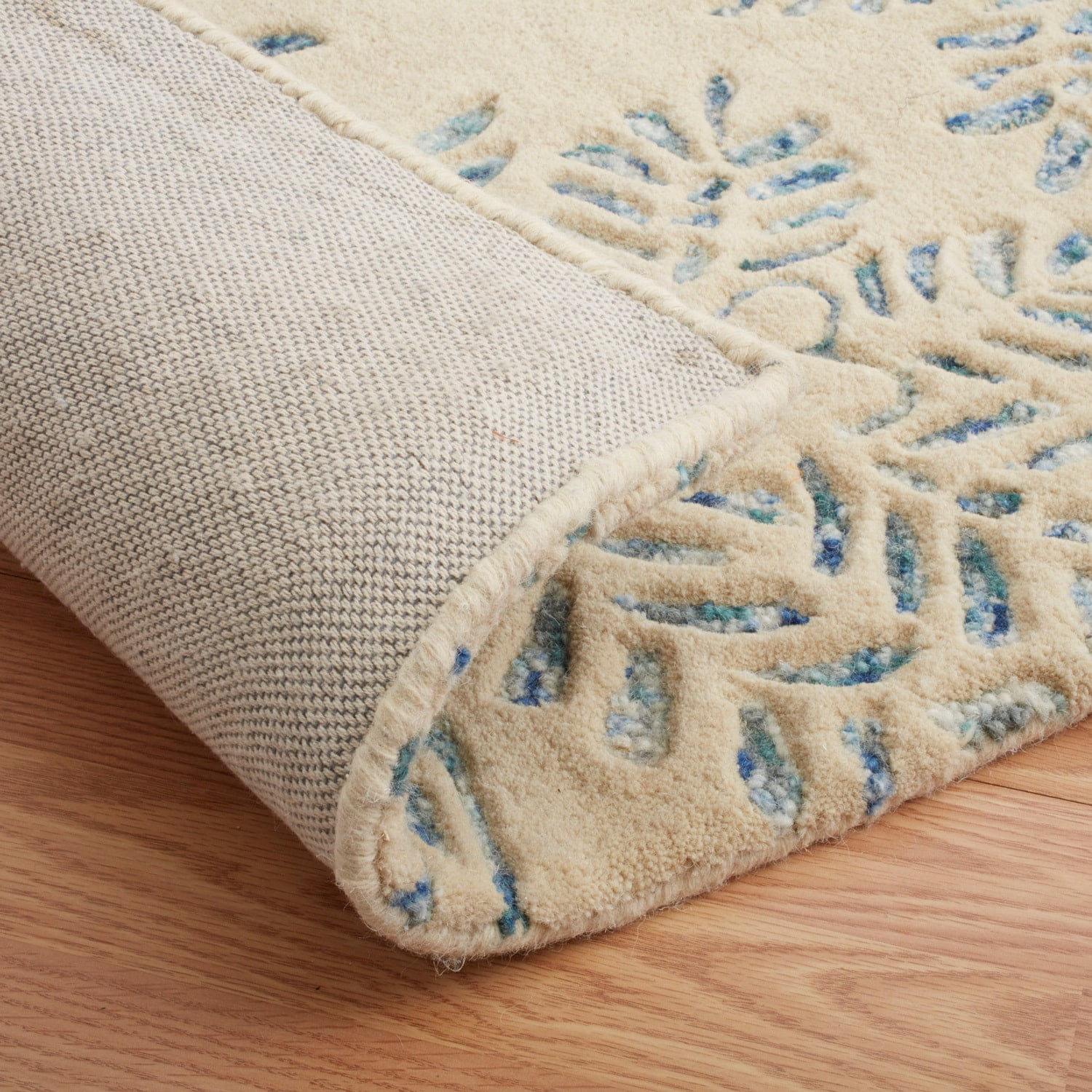 ST MORITZ 5X8' AREA RUG