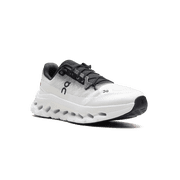 On MENS Cloudtilt Black | Ivory 3ME10101430 3ME10101430 from Stadium Goods