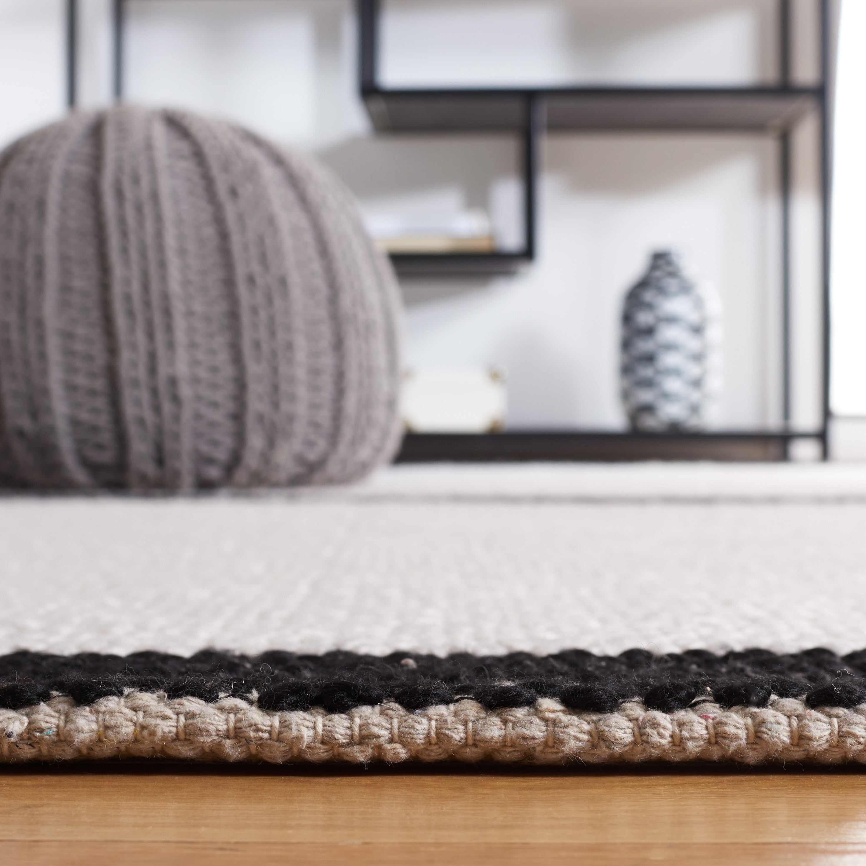 SAFAVIEH Natura Marina Striped Wool Runner Rug, Ivory/Black, 2'3" x 8'