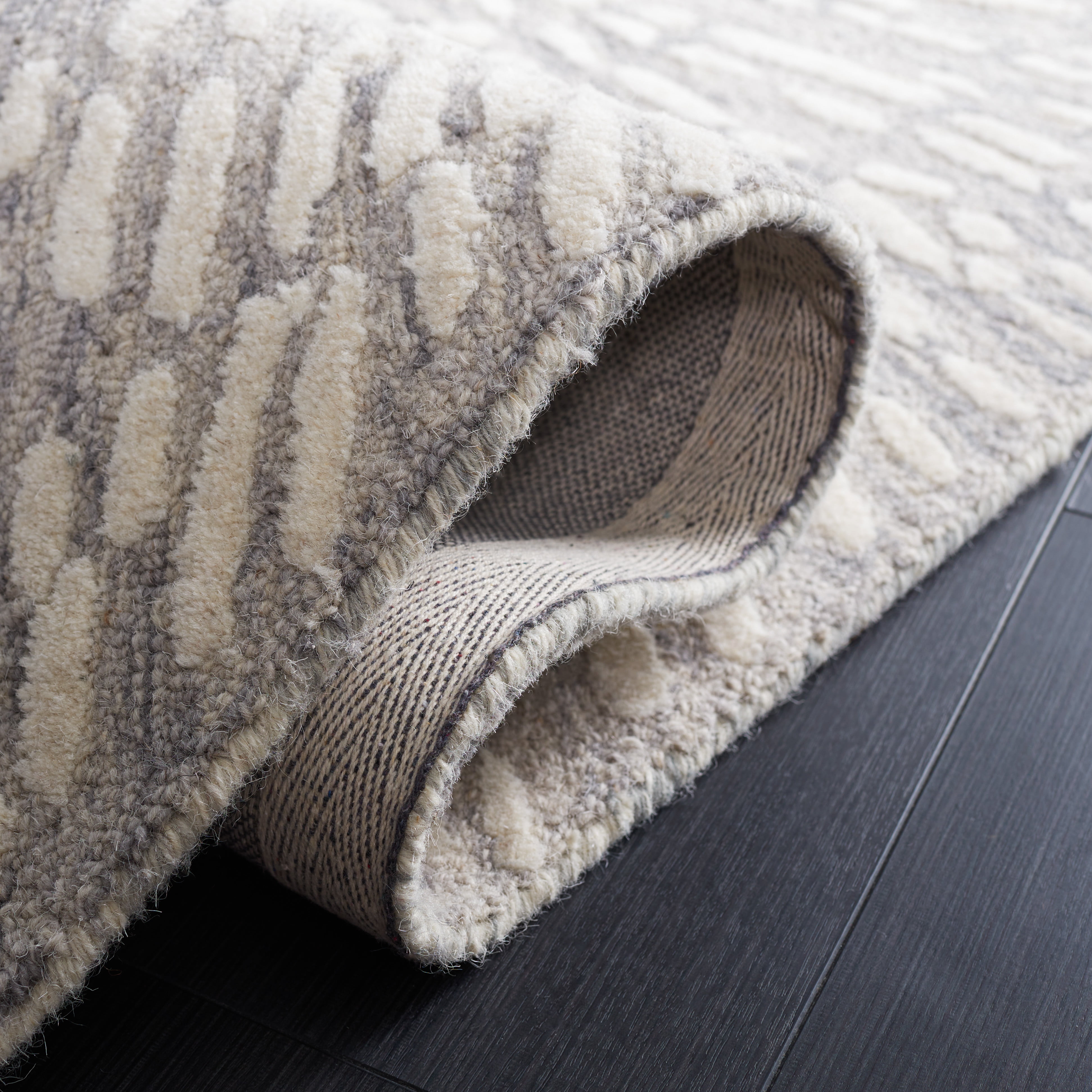 SAFAVIEH Metro Euphemia Sunburst Area Rug, Grey/Ivory, 6' x 9'