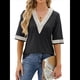 thumbnail image 1 of Blusa Tipo Túnica de Hueca con Encaje de Crochet, Cuello en V, 3/4, Color Liso, Talla Grande, para Mujer. Negro L, 1 of 10