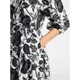 thumbnail image 4 of Time and Tru Women's V-Neck Maxi Dress with ¾-Length Sleeves, Sizes XS-XXXL, 4 of 5