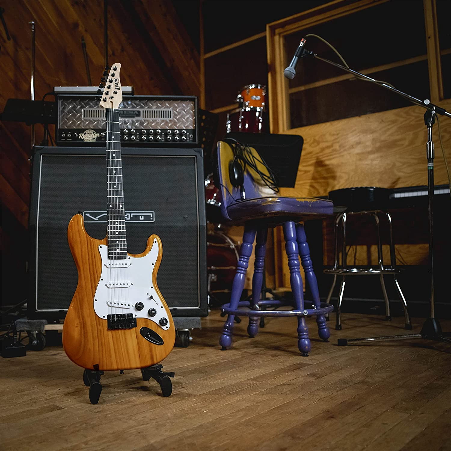 LyxPro Electric Guitar Kit with Mahogany Body, Amp, Cable, Picks & Guide