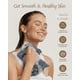 thumbnail image 3 of Toalla Exfoliante Yiclick para Duchas con Esponja para la Espalda, 3 of 9