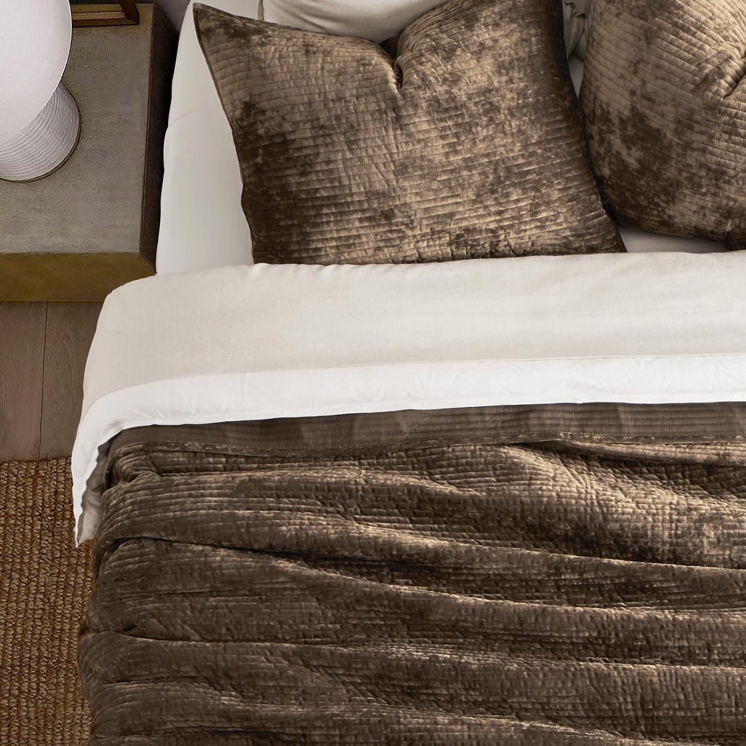 EVERGRACE Velvet Quilt Set King Size, Luxurious Soft Quilted Bedding Sets, Lightweight Velvet Comforter for All Season, Striped Channel Bedspread Coverlet with 2 Shams, Mushroom Brown