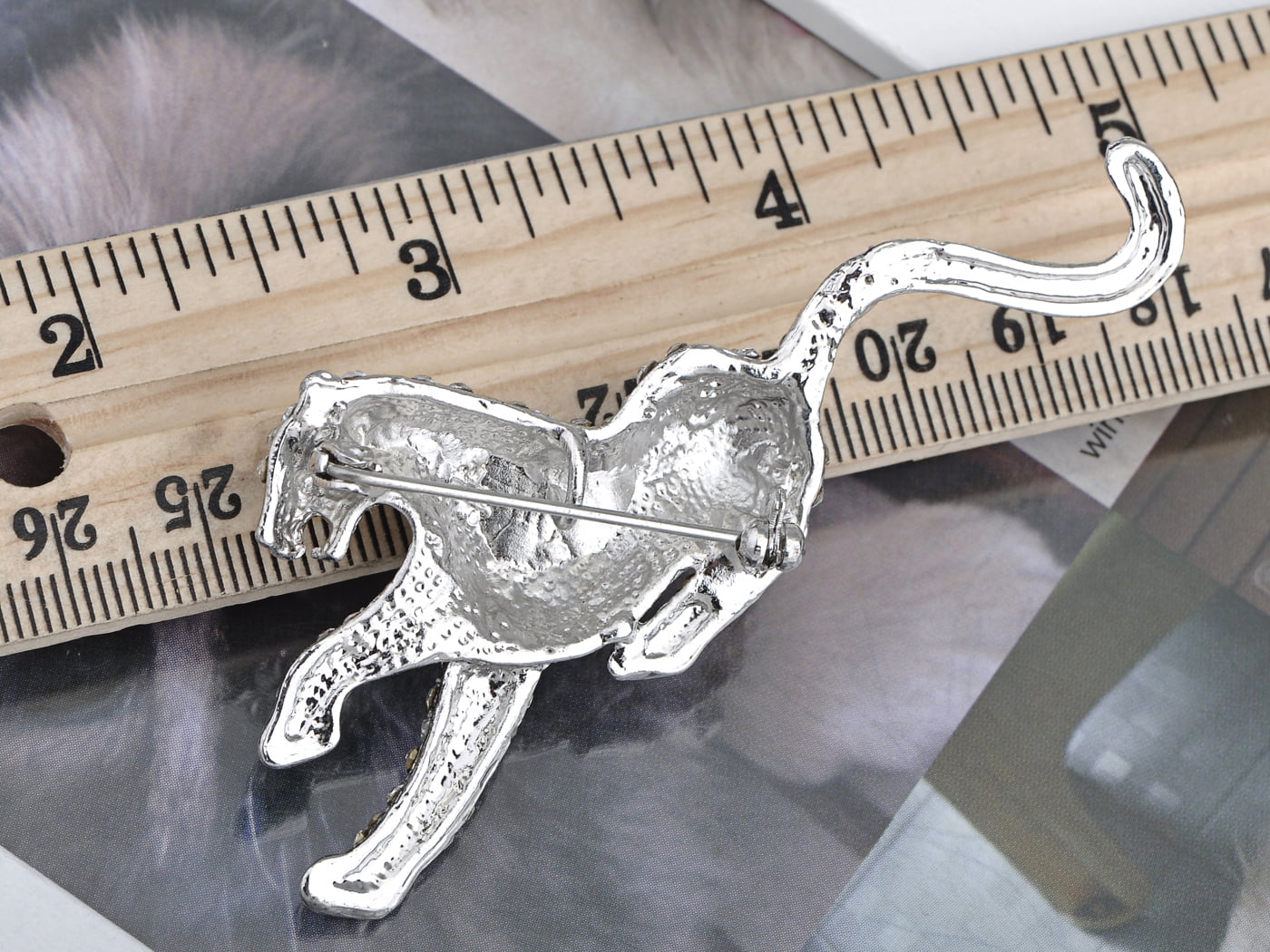 Magnificent Leaping Leopard Clear Crystal Rhinestone Fashion Jewelry Pin Brooch 