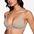 thumbnail image 2 of Sostén INGIA Deep V sin varillas con relleno para yoga talla L, 2 of 5