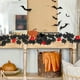 thumbnail image 4 of Enredaderas Artificiales de Hojas de Arce Negras para Halloween | 2 Unidades de Plantas Verdes de Plástico | 200 Cm | Decoración para Fiestas de Halloween | Fiesta Temática de Misterio | Decoración N, 4 of 6