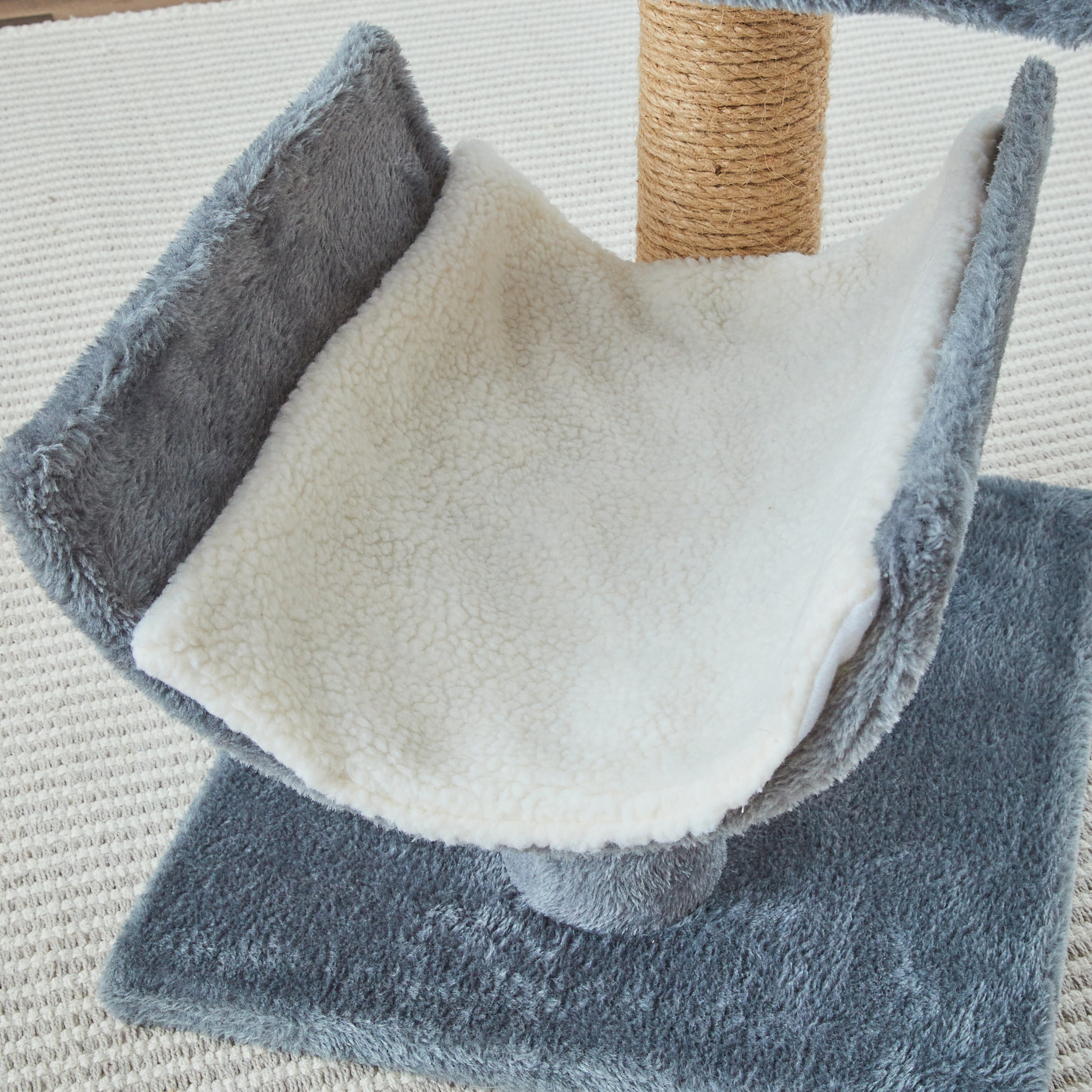 Two by Two Hazel Small Cat Tree