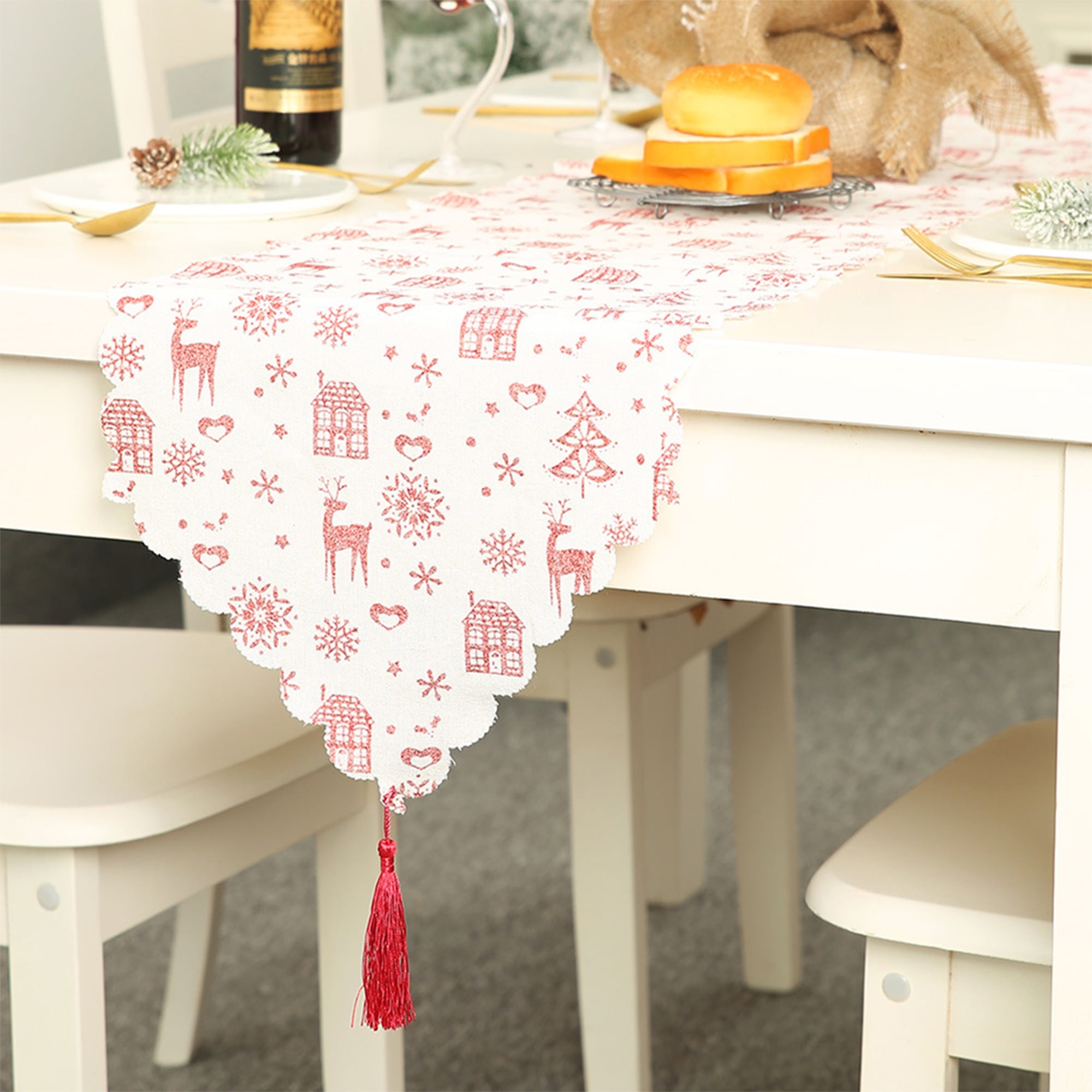 napkins& tablerunner avaliable Snowflake Christmas Tablecloths,100 % Polyester