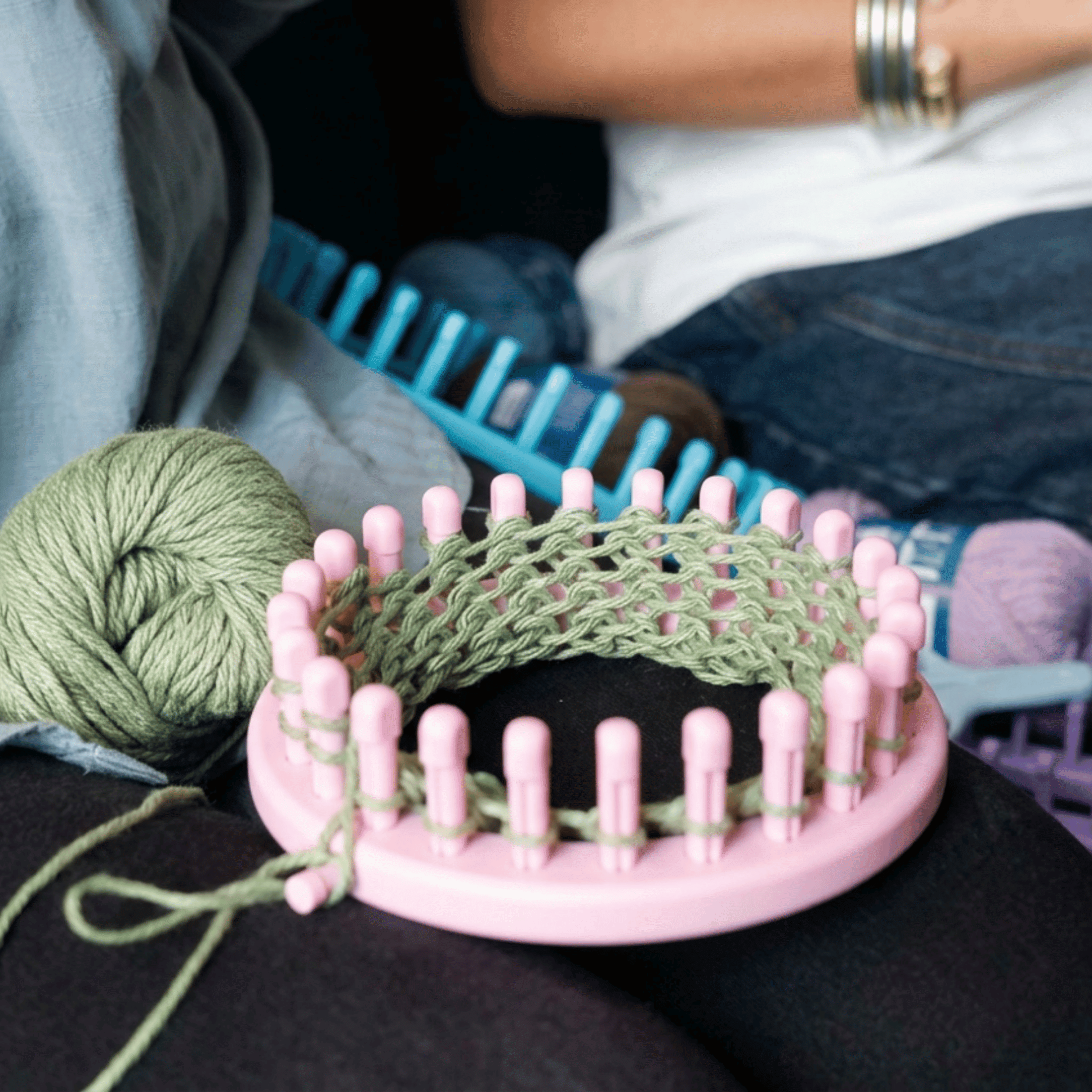 Hello Hobby Assorted Plastic Knitting Loom Kit, 6-Piece Set