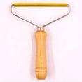 thumbnail image 4 of Afeitadora de pelusas portátil, quitapelusas, quitapelusas, afeitadora de pelusas para abrigos tejidos de suéter, alfombras, prendas de punto, pelo de animales Adepaton LKX-1740, 4 of 7