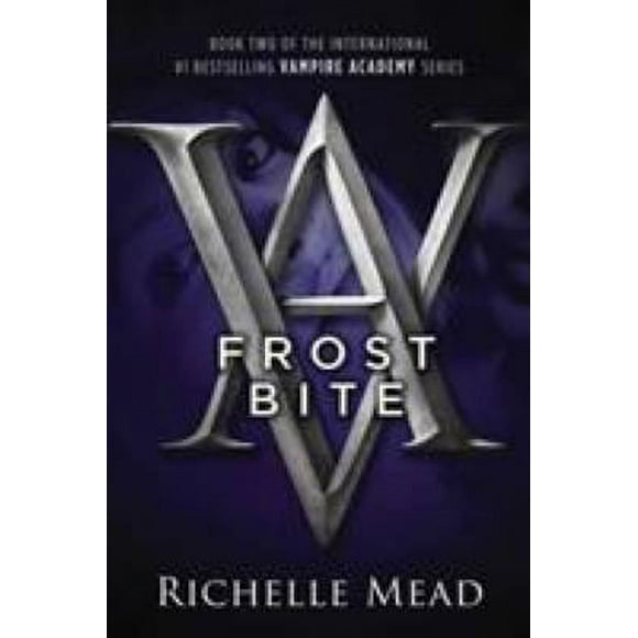 Pre-Owned Frostbite : A Vampire Academy Novel 9781595141750
