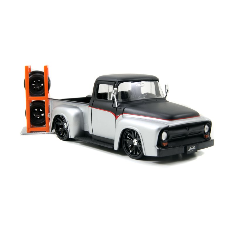 Just Trucks 1:24 Scale Die Cast Vehicle 1956 Ford F100 Pick
