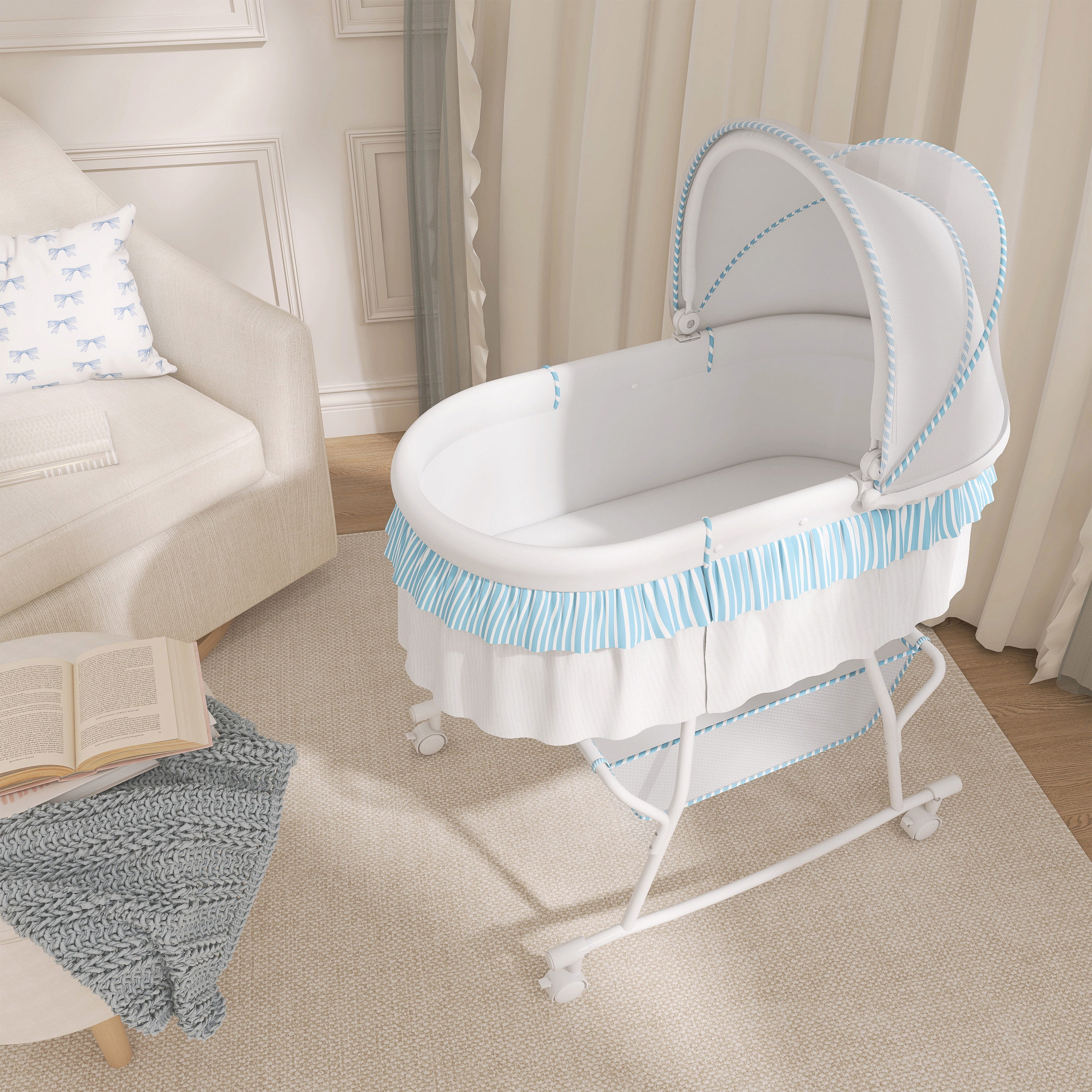 Dream On Me Lacy Portable 2-in-1 Bassinet Cradle in Blue and