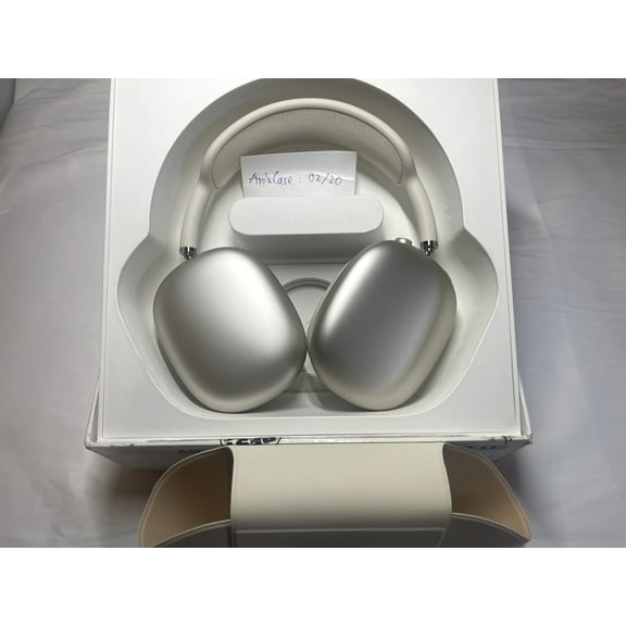 Pre-Owned Apple AirPods Max (USB-C) - Starlight