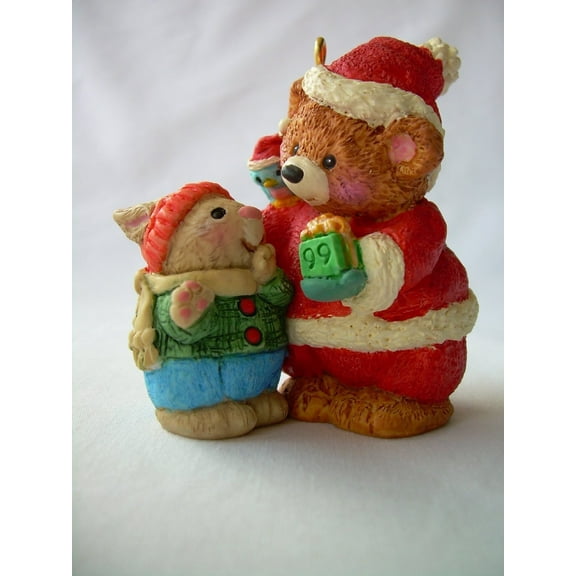 Hallmark Ornament: 1999 Mary's Bear | QX5569