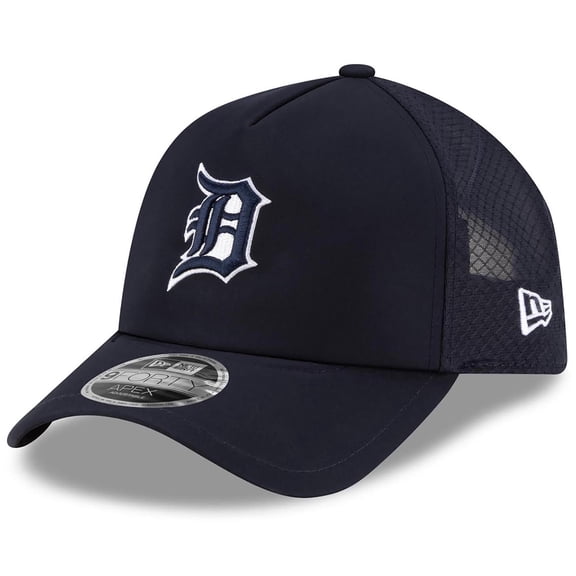 Men's New Era Navy Detroit Tigers 2026 Batting Practice Apex 9FORTY Adjustable Trucker Hat