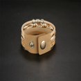thumbnail image 3 of Pulsera con colgante de flores de moda, brazalete trenzado para mujer, color Beige, 3 of 3