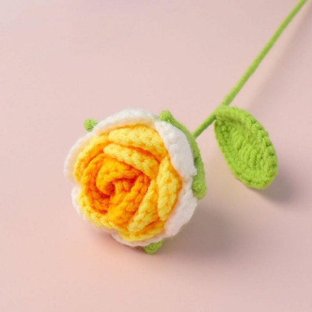 Girasol tejido a mano terminado, flor artificial, tejido de lana hecho a mano, girasol, tulipán, rosa, regalo