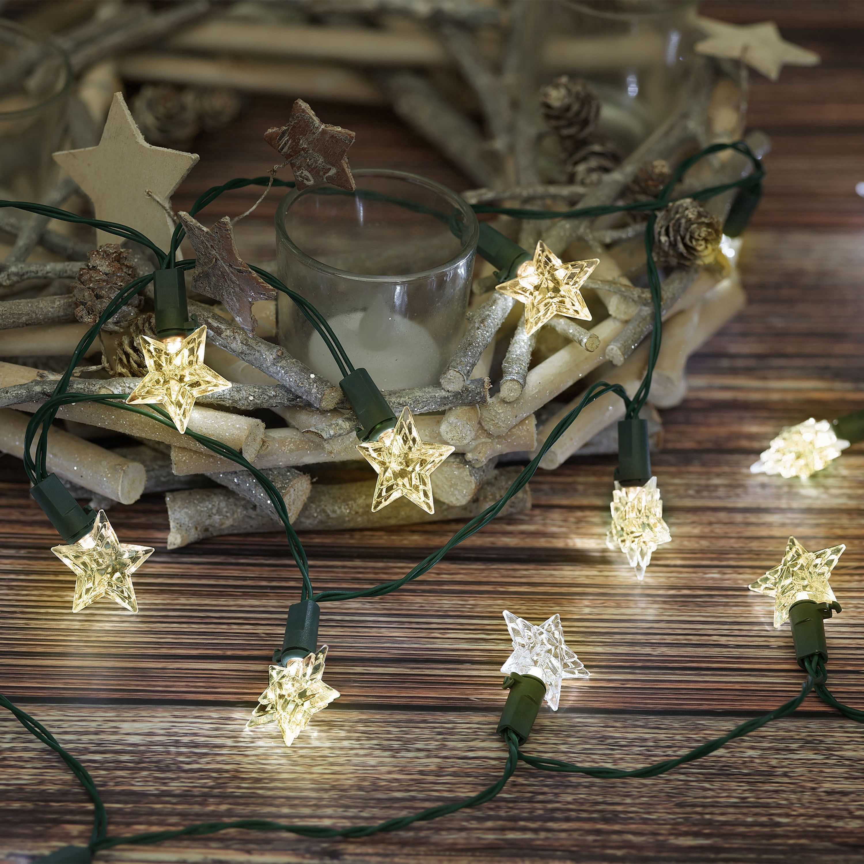 Indoor 20-Count Battery-Operated LED 3-Function Color-Changing Star Christmas String Lights, Warm White to Cool White, Green Wire, 8', by Holiday Time