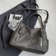 thumbnail image 2 of Bolso Bandolera Hugtrwg Hombro Cuero PU Gran Capacidad Con Correa Ajustable, 2 of 7