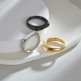 thumbnail image 3 of Bague de Déclaration de Mariage Simple en Acier Inoxydable de Style Chevalet Carré, 3 of 3