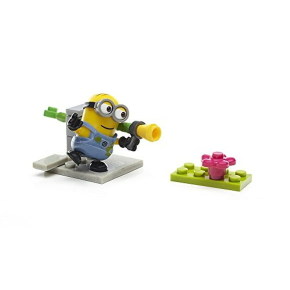 Mega Construx Despicable Me Minion Made Water Hose Hijinx