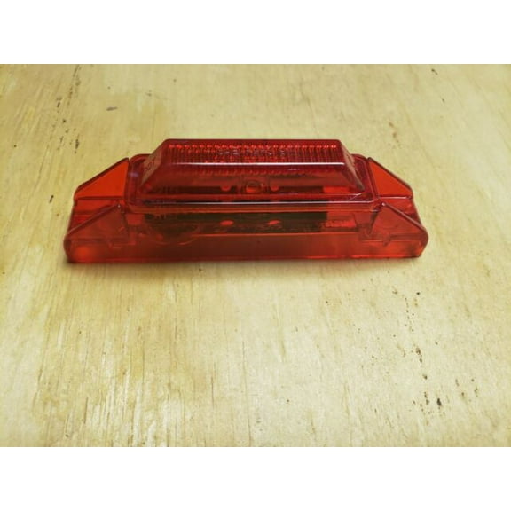 Truck-Lite (35200R) Marker/Clearance Lamp Kit