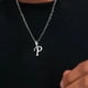 thumbnail image 2 of Collar de acero inoxidable con letras del alfabeto inglés para hombre y mujer, colgante de 26 A-Z con nombre inicial mayúscula, regalo de cumpleaños, 2 of 4