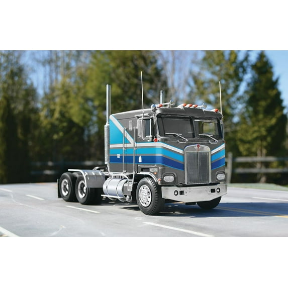 Revell 85-2513 1:25 Kenworth® K-100