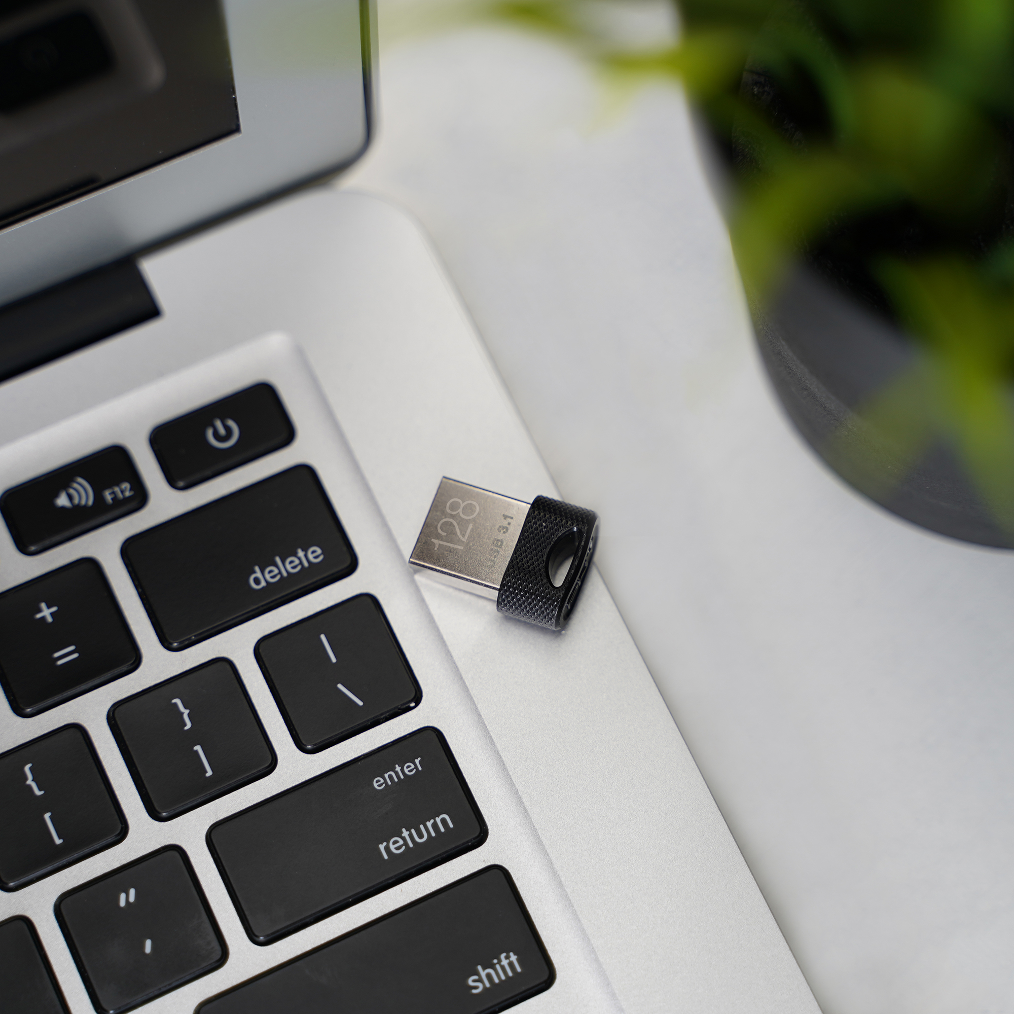PNY 128GB Elite-X Fit USB 3.1 Flash Drive photo 3