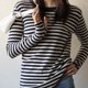 thumbnail image 4 of Camiseta casual a rayas de manga larga con cuello redondo para mujer, 4 of 6
