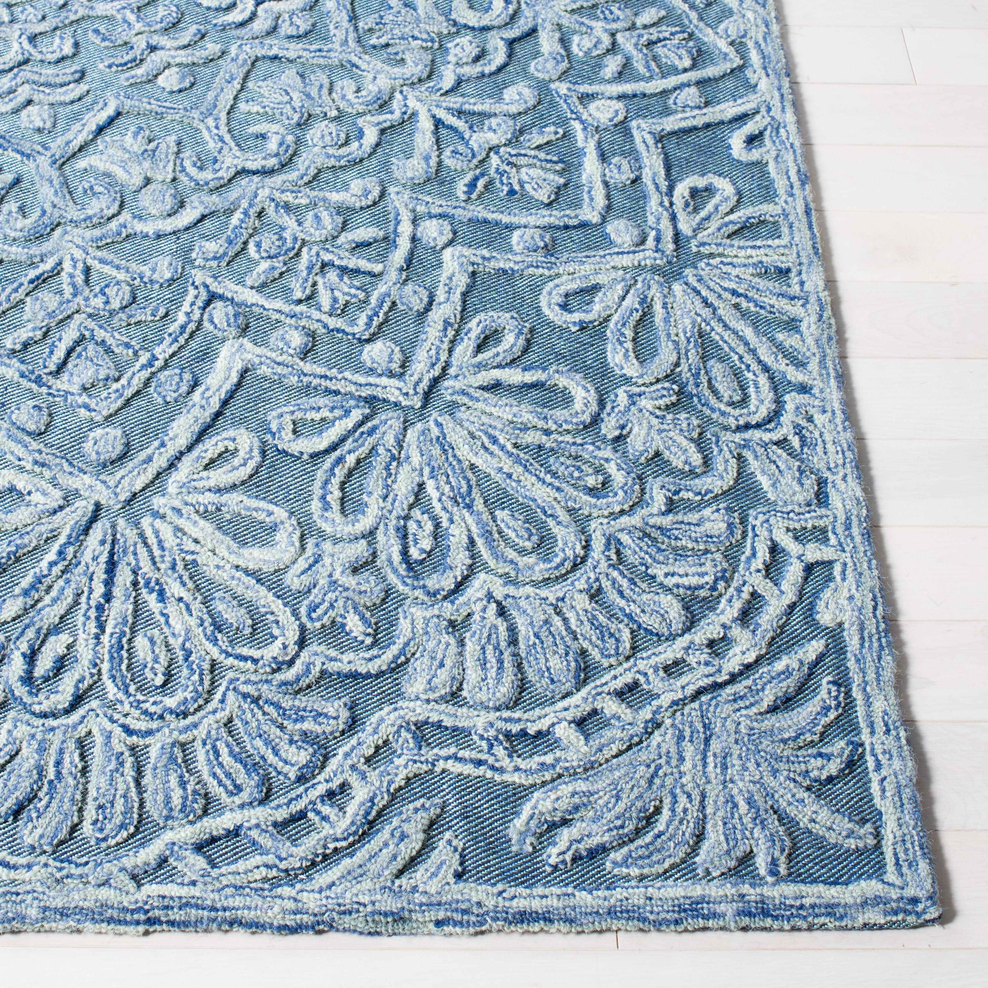 SAFAVIEH Trace Montague Medallion Area Rug, Blue/Light Green, 6' x 6' Square