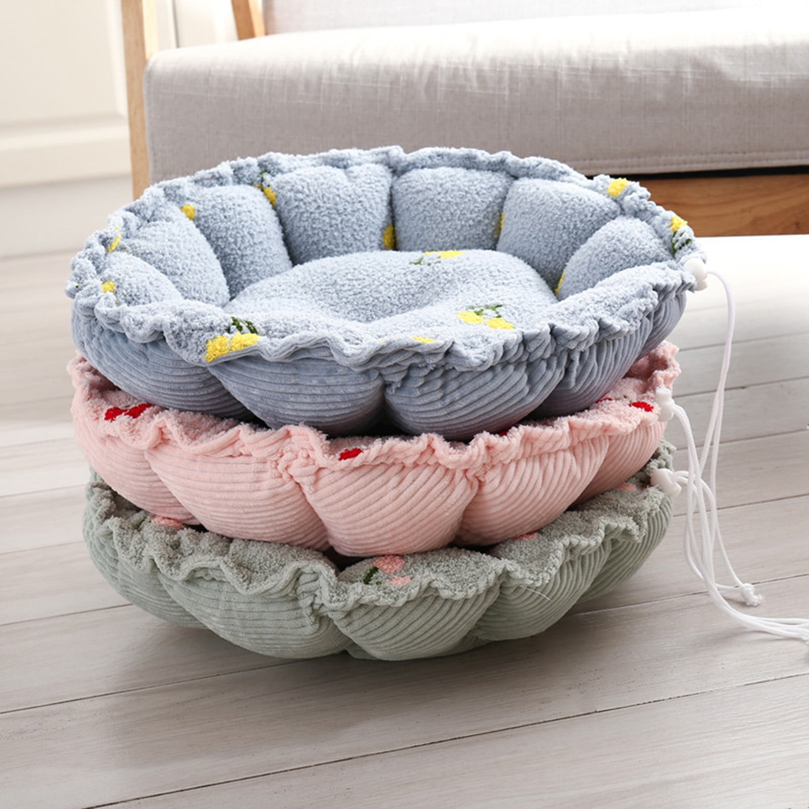 Cheers US Soft Plush Small Cute and Cozy Pastel Flower Dog Cat Bed, Washer and Dryer Friendly