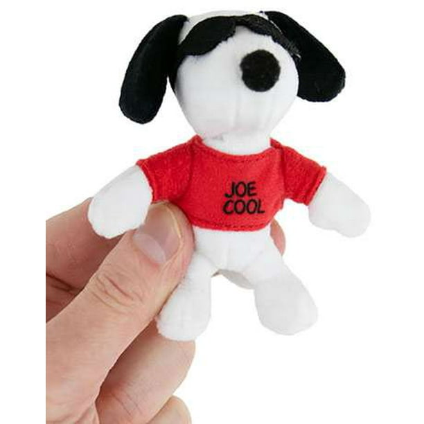 Super Impulse, World's Smallest Peanuts Snoopy Plush, 3.5 inch