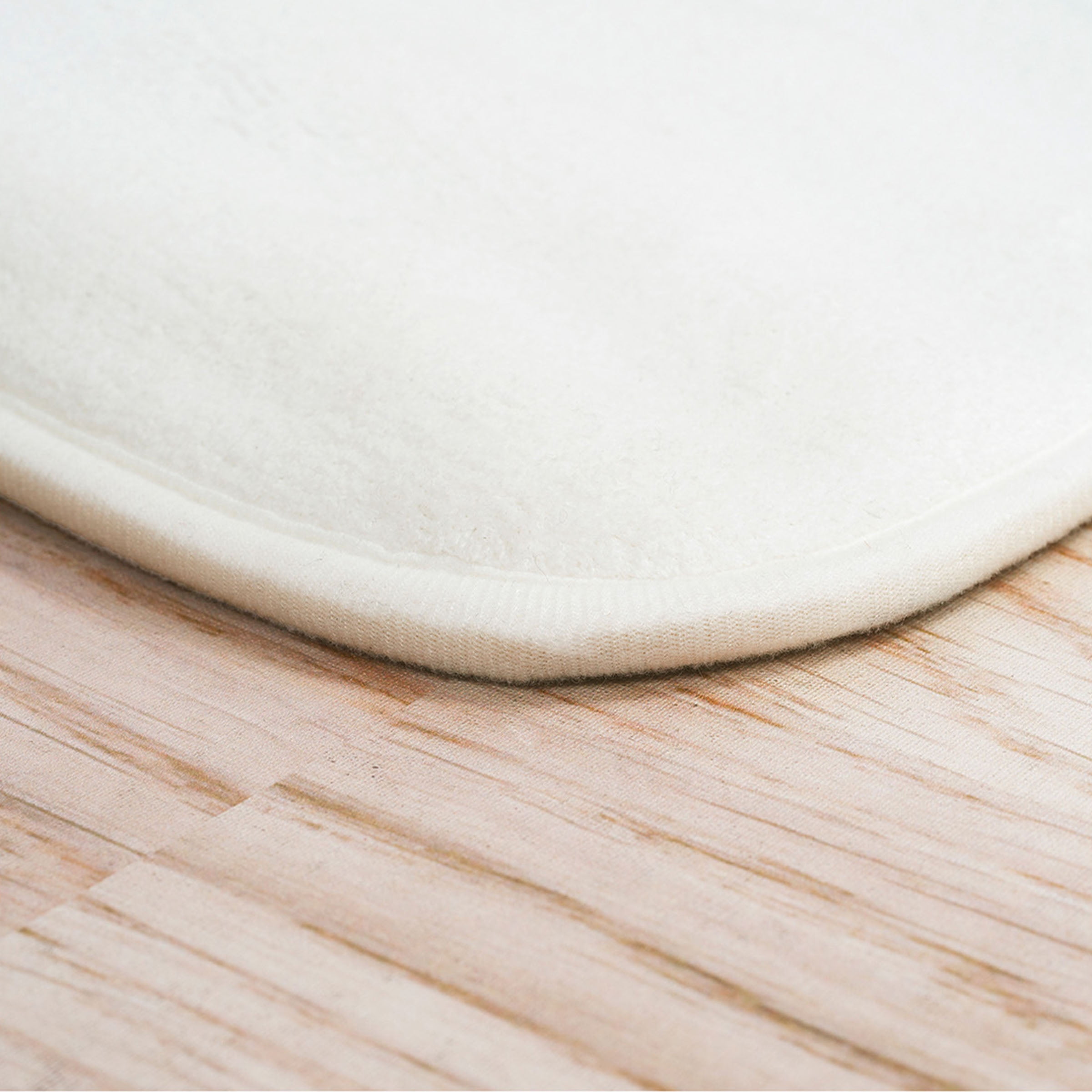 Lavish Home Set of 2 Bathroom Rugs – Non-Slip Memory Foam Bath Mats, White