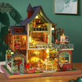 thumbnail image 2 of Kit de casa de muñecas en miniatura GudoQi Jungle Resort a escala 1:24 con música, 2 of 7