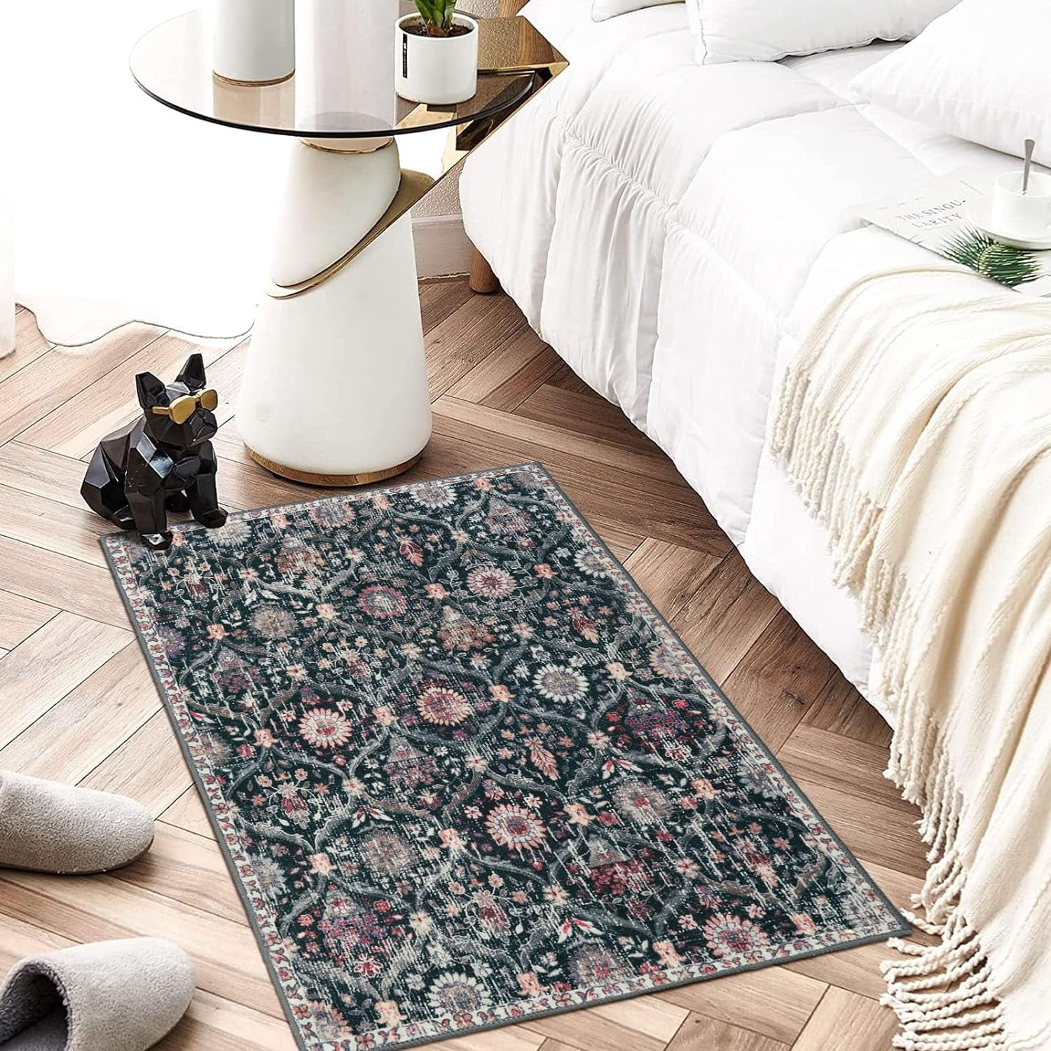 Moynesa 2'x3' Moroccan Trellis Area Rug, 2x3ft Entry Rug Non-Slip Washable Indoor Door Mat, Small Oriental Accent Throw Rug for Bedroom Kitchen Entryway Bathroom Black