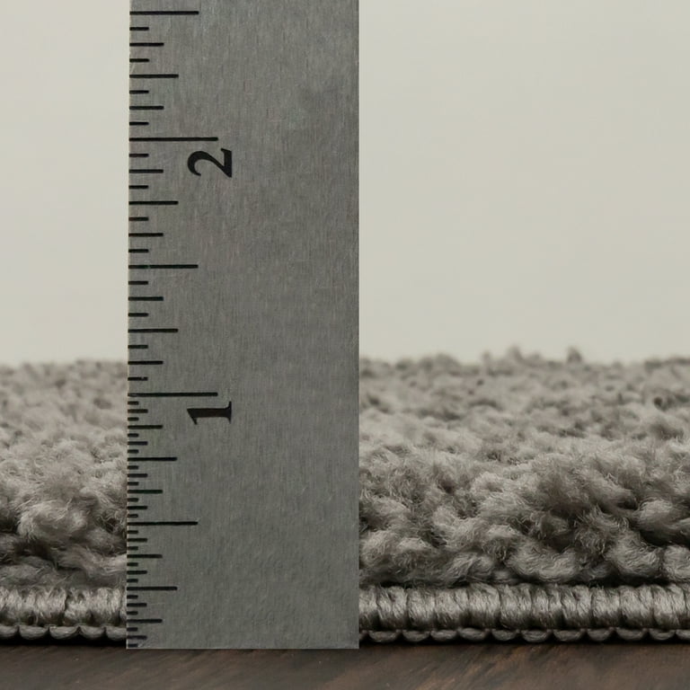 Mainstays Traditional Solid Gray Shag Indoor Area Rug, 3' x 4'8