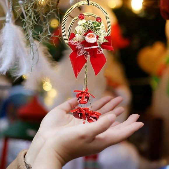 Adornos navideños, regalos navideños, escena navideña, árbol de Navidad decorado, anciano con campana colgante, adorno